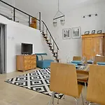 Argentis Odrzanska Retro Loft Apartment *